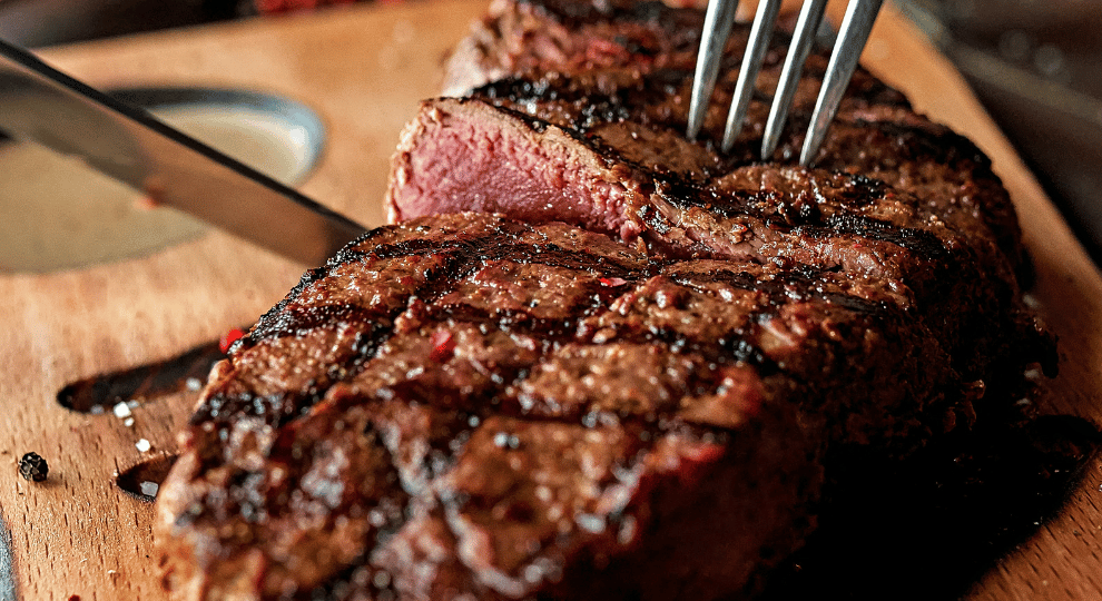 Bí quyết ăn Steak nhiều mà không hề ngán tại Lantine Steak Buffet